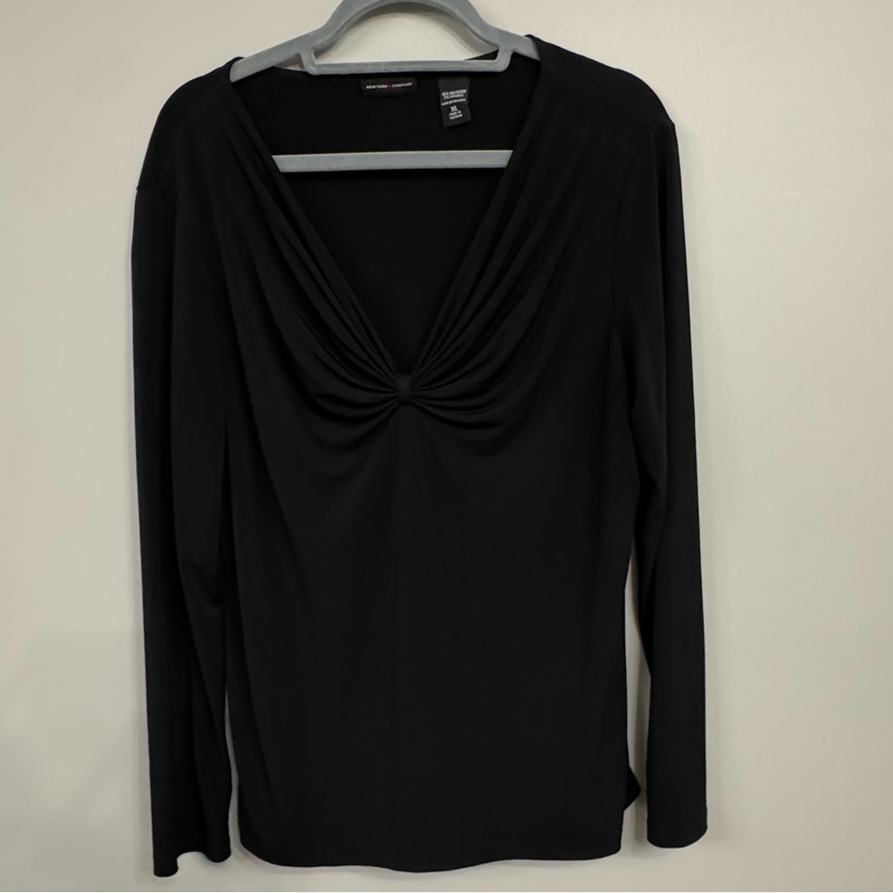 New York & Company women’s classy Black Drape Neck Long Sleeve blouse size XL